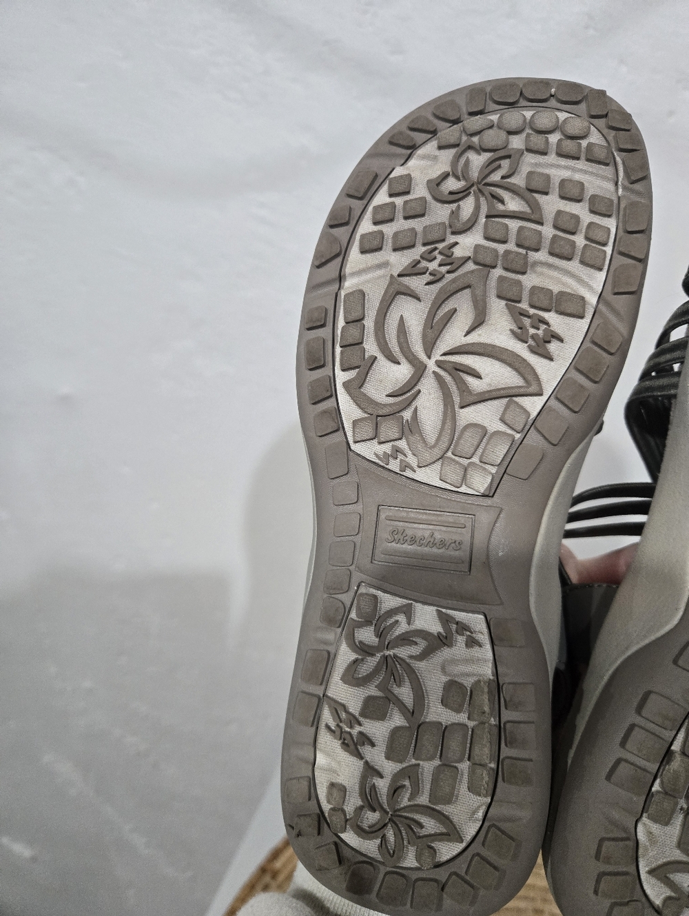 Skechers Olive Green Strappy Sandals - Picture 6 of 7